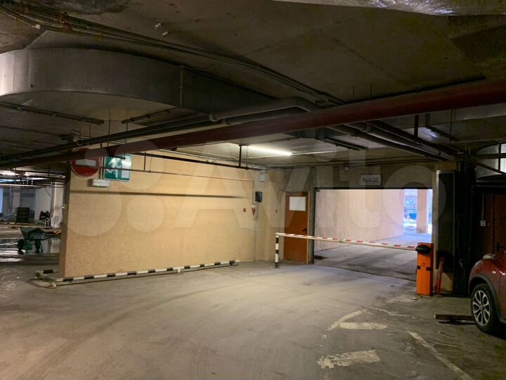 Машиноместо, 16 м²