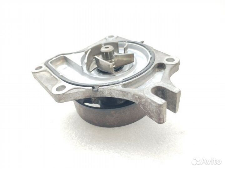 Помпа Mazda 3 BK