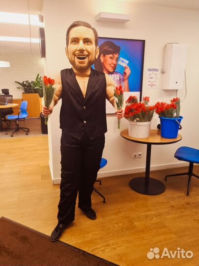 Экспресс-поздравление, ростовые куклы