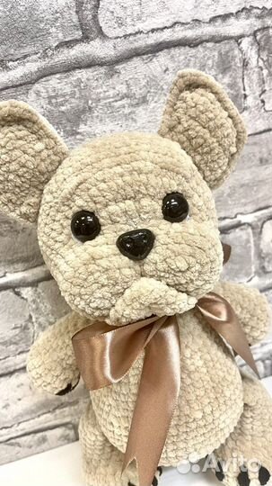 Французский бульдог (вязаный бульдог)