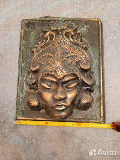 Настенное панно