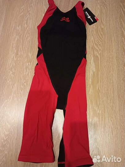 Гидрокостюм женский стартовый