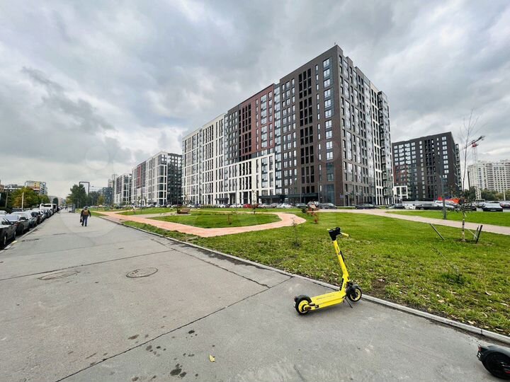 Торговая площадь, витрина Отд Вход 30, 75, 97 м²