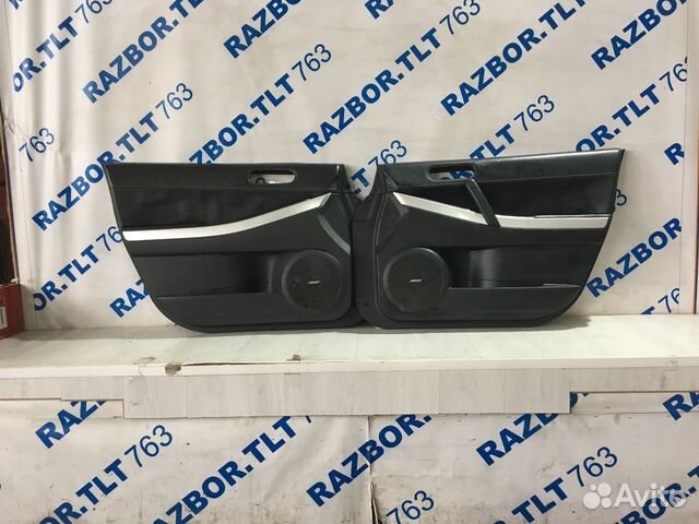 Обивка передней двери mazda CX-7