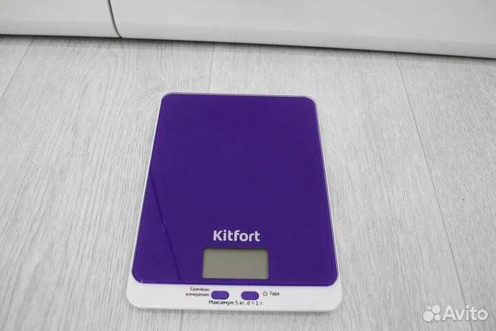 Весы Kitfort