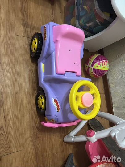 Машинка-каталка