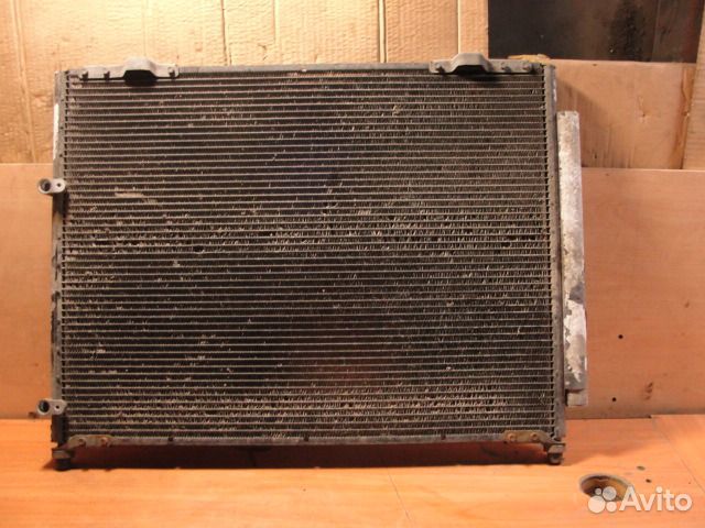 Радиатор кондиционера Acura mdx 2005г