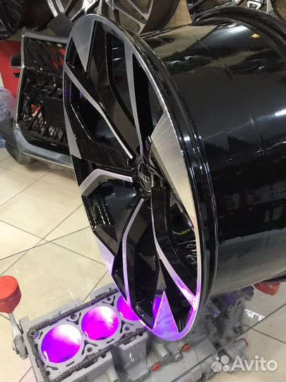Кованые диски Audi R22