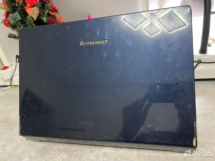 Lenovo y710
