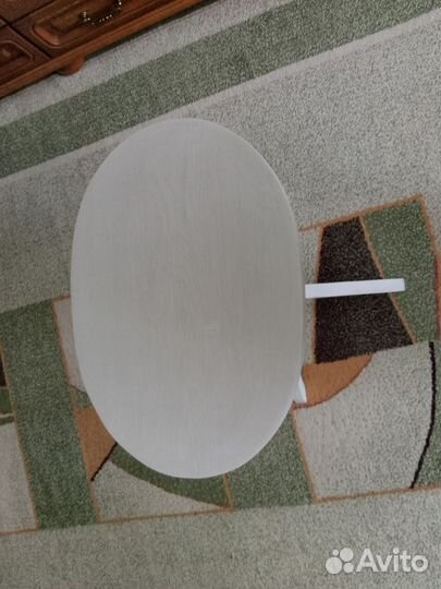 Подставка под цветы дерево