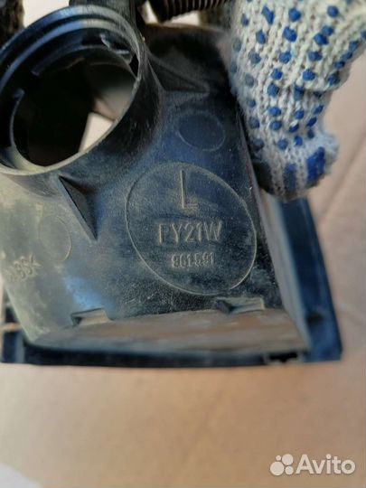 Поворотник seat toledo 1