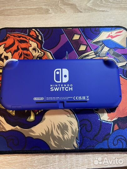 Nintendo switch lite + защитный чехол