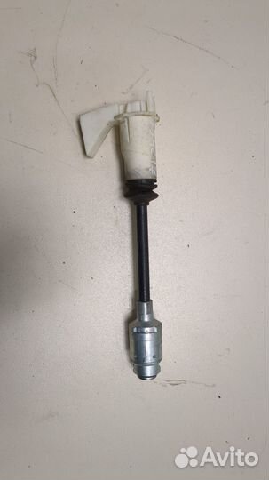 Замок капота Ford Focus 2, 2006