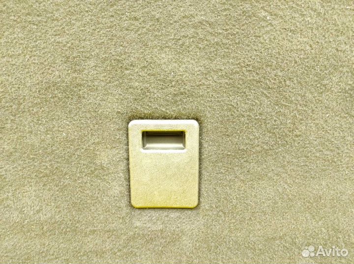 Обшивка багажника Mercedes-Benz W212 OM651.924 2.1