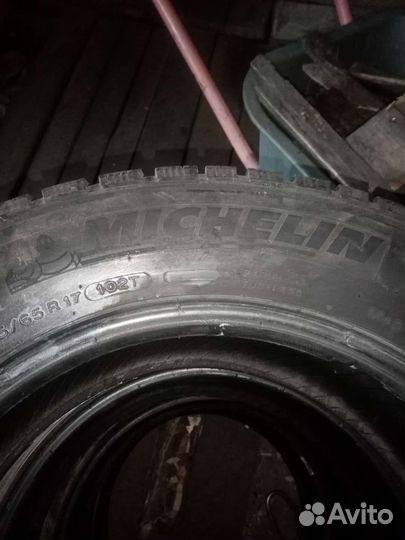 Michelin Latitude X-Ice North 225/65 R17