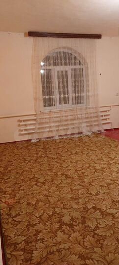 Комната 16 м² в 5-к., 2/2 эт.