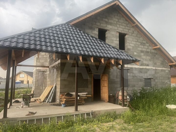 Дом 251 м² на участке 12 сот.