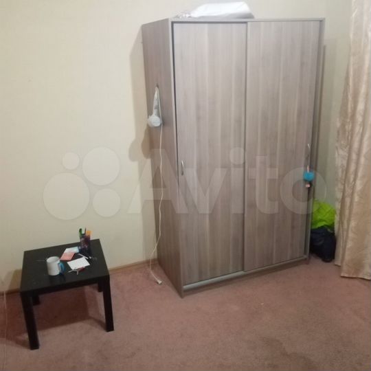 Комната 14 м² в 4-к., 13/22 эт.