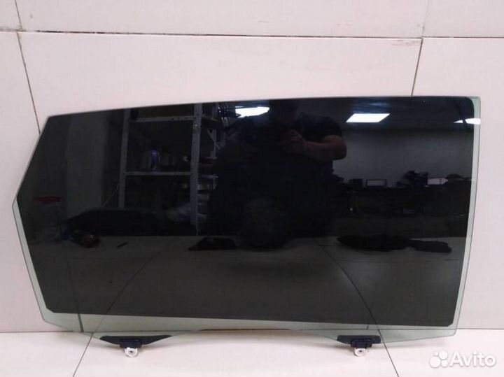 Стекло двери задней правой Toyota Venza V10 2009-2
