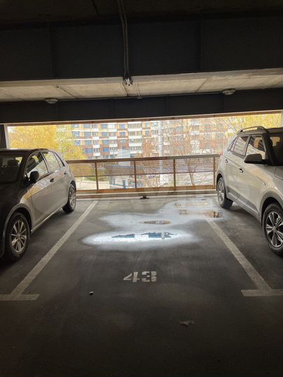 Машиноместо, 15 м²