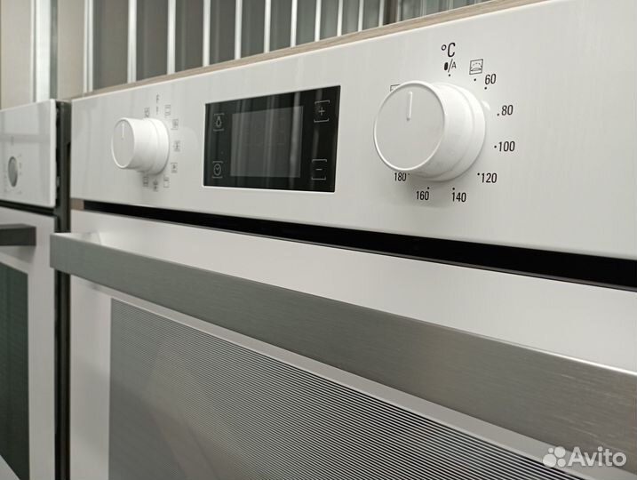Духовой шкаф электрический Hotpoint-Ariston