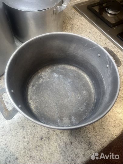 Чугуны кастрюли