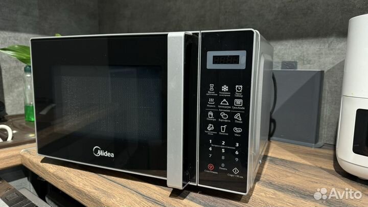 Микроволновая печь midea