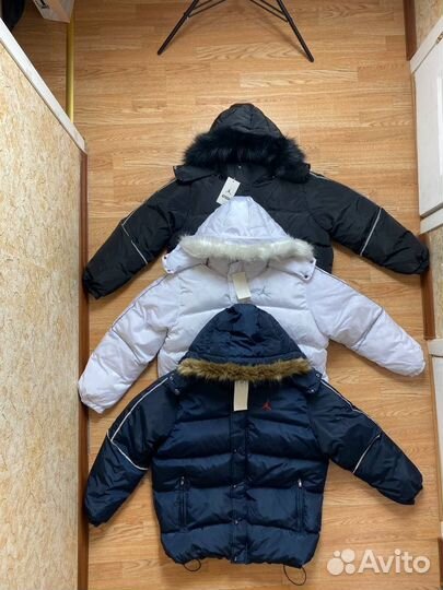 Пуховики Air Jordan X Supreme