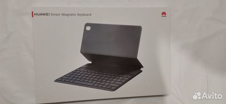 Чехол клавиатура на планшет huawei MediaPad M6 10