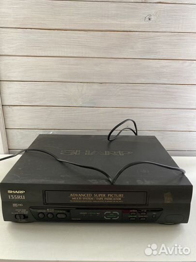 Видеомагнитофон sharp 135ru видик
