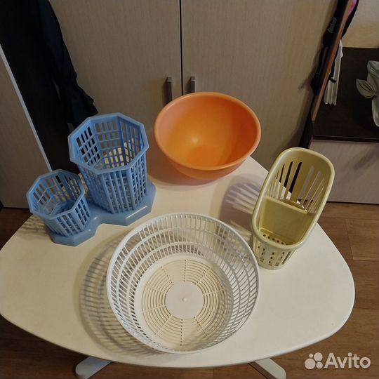 Посуда пластиковая