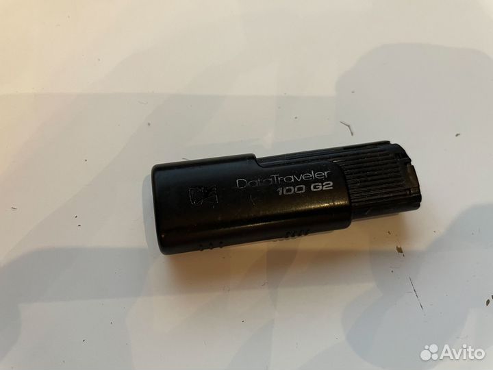 Флэшки 4 - 128 Гб в ассортименте