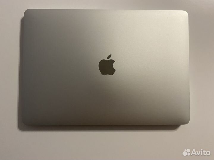 Apple MacBook Air 13 2020 m1 (новый)