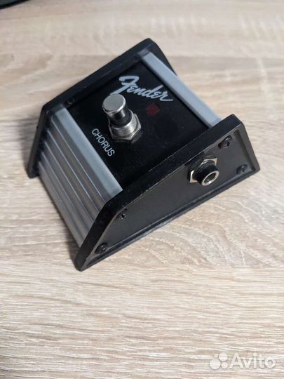 Гитарные провода, футсвич Fender, держатели гитар