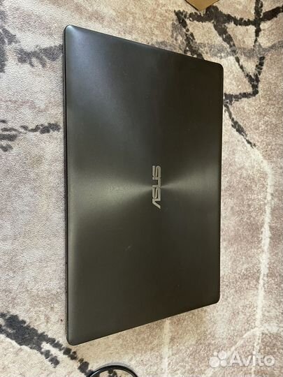 Ноутбук Asus X550C