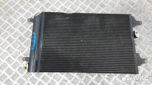 Радиатор кондиционера ford galaxy 2 (6LV27KB01)