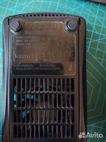 Зарядное устройство Duracell