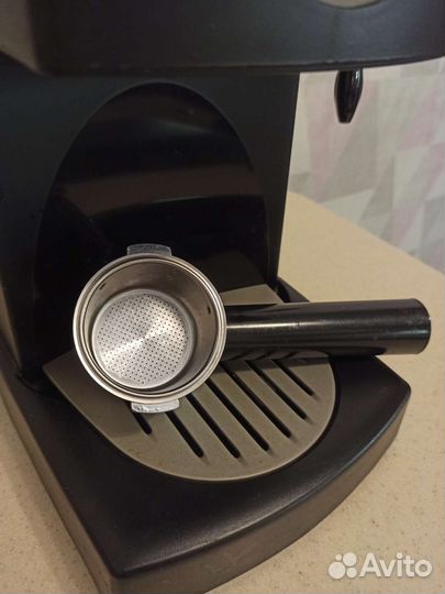 Кофеварка рожковая Rowenta