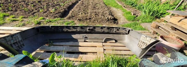 Бампер Audi 80 B4