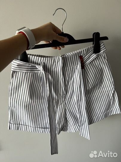 Шорты женские