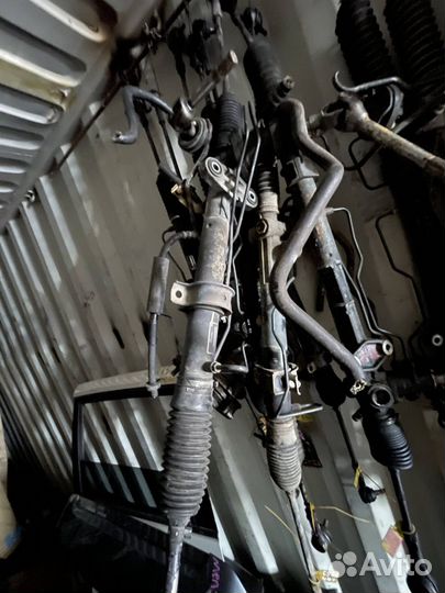 Рулевая рейка Mitsubishi Airtrek