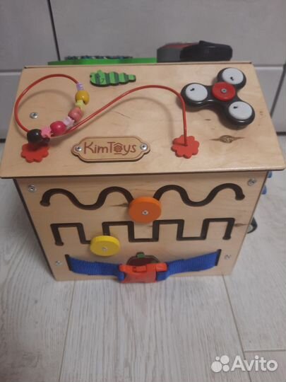 Бизиборд домик со светом кimтоys