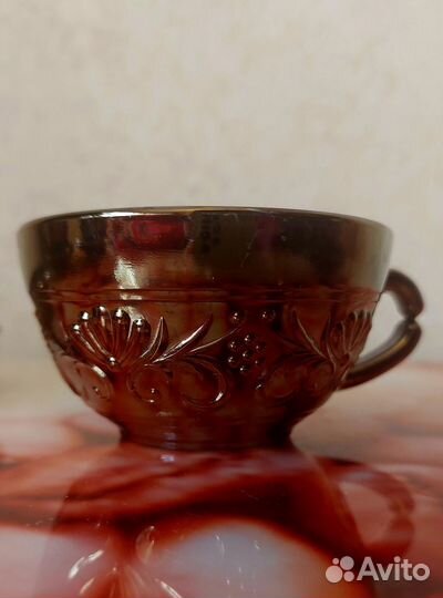 Набор кофейных чашек с блюдцами