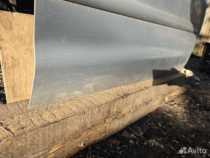 Дверь передняя правая Volkswagen Sharan 1