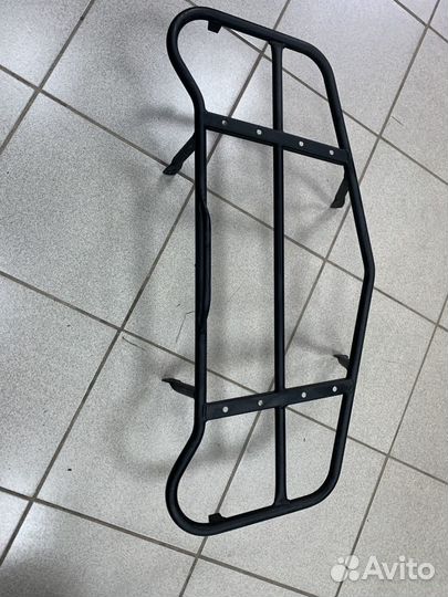 Передний багажник Suzuki Kinguad 46410-31G13-YSN