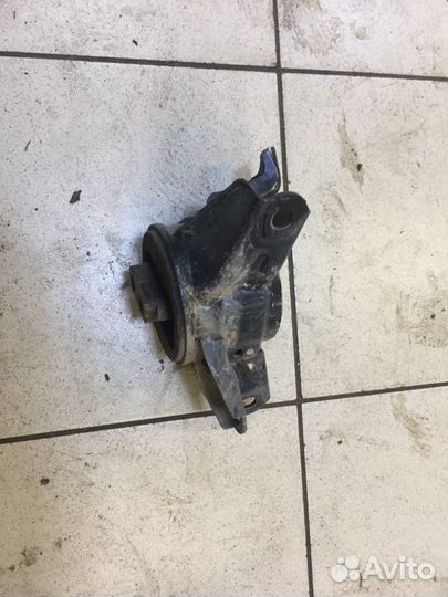 Подушка коробки передач левая Hyundai Santa Fe DM