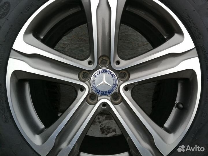 Колеса R18 оригинал на Mercedes GLC