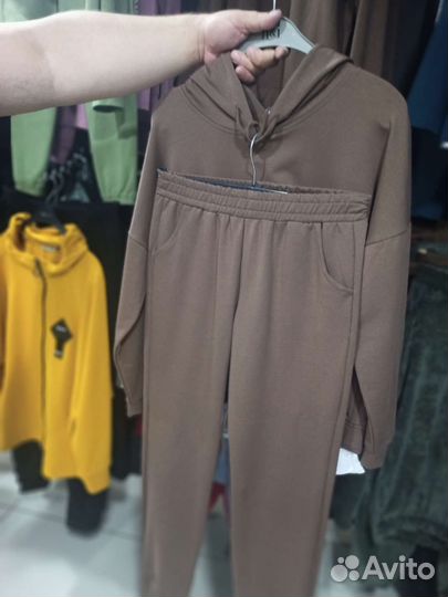 Спортивный костюм, женский