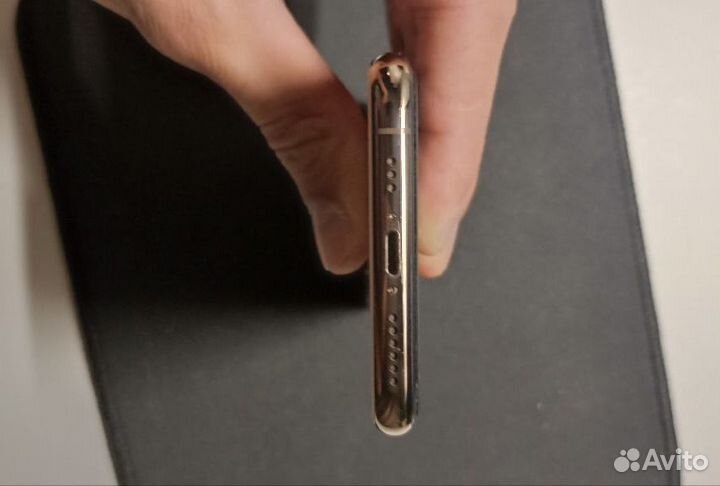 iPhone 11 Pro, 64 ГБ