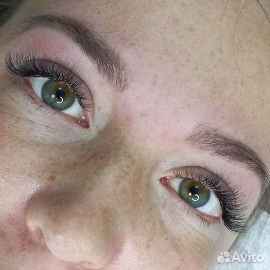 Наращивание ресниц, архитектура бровей, шугаринг